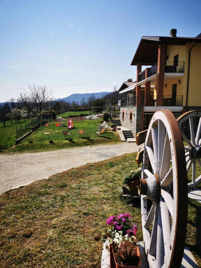Agriturismo La Ca' D'Amelio Lessolo Luaran gambar